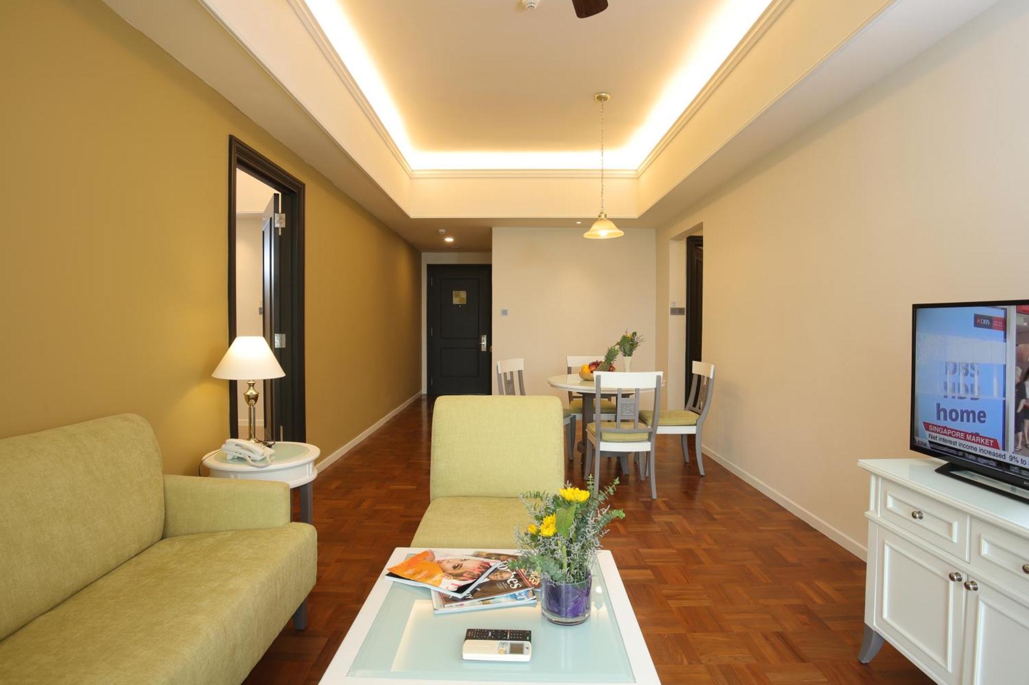 Himawari Hotel Apartments Phnompen Kültér fotó