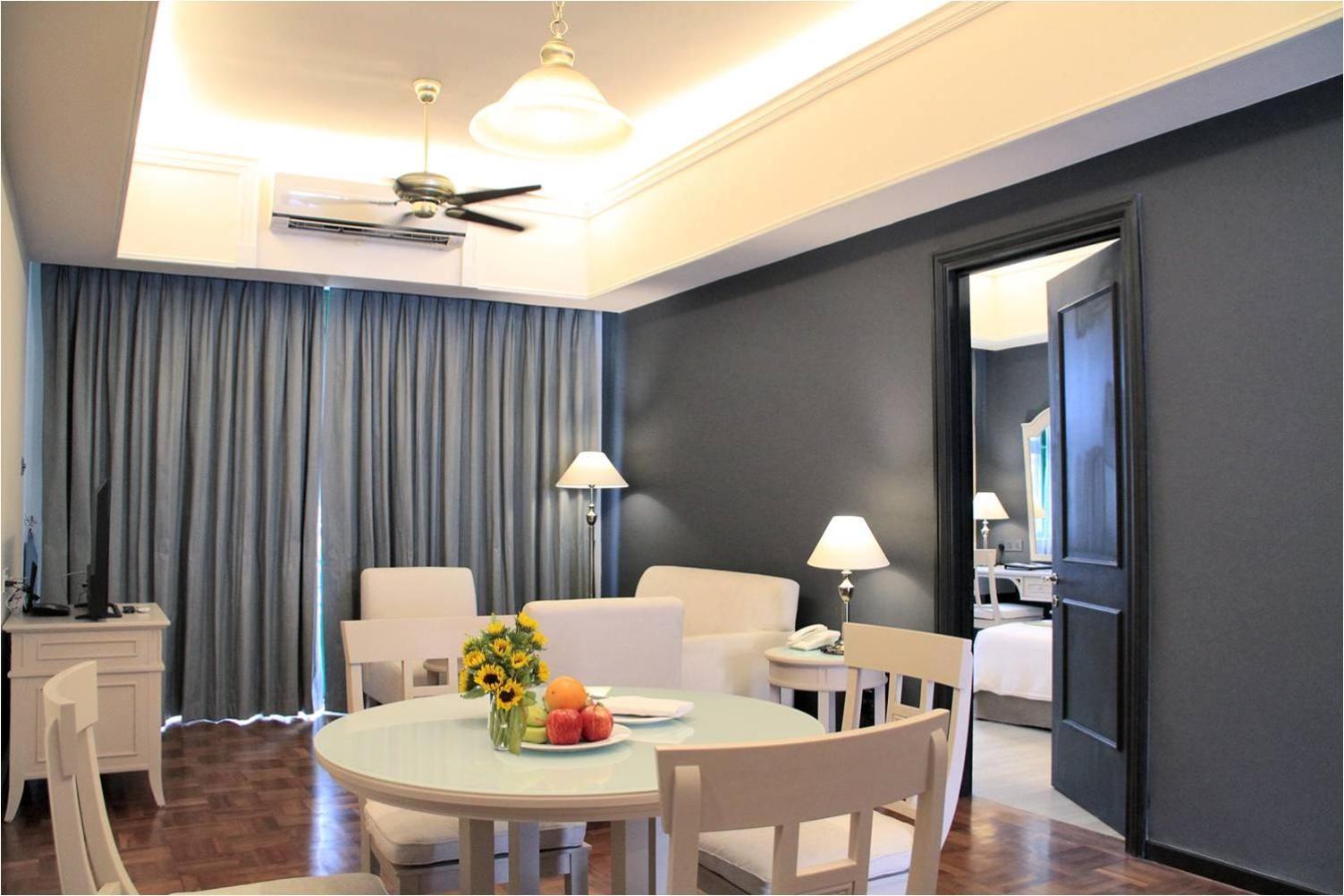 Himawari Hotel Apartments Phnompen Kültér fotó